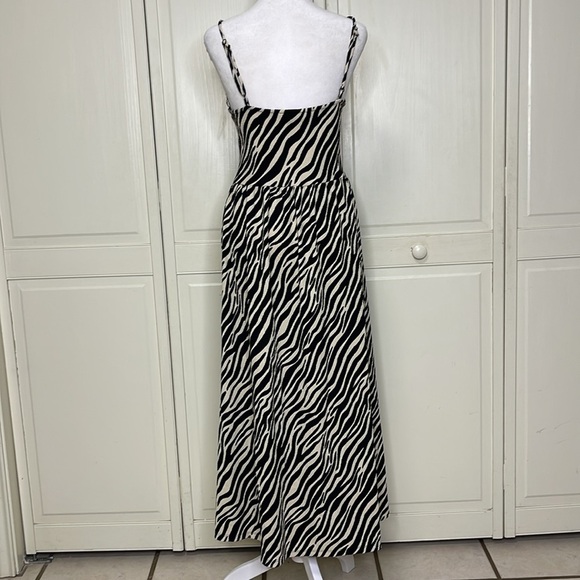 GLO Fashion London Women’s Zebra Print Black and Cream Sundress Sleeveless Sz L - Picture 4 of 10